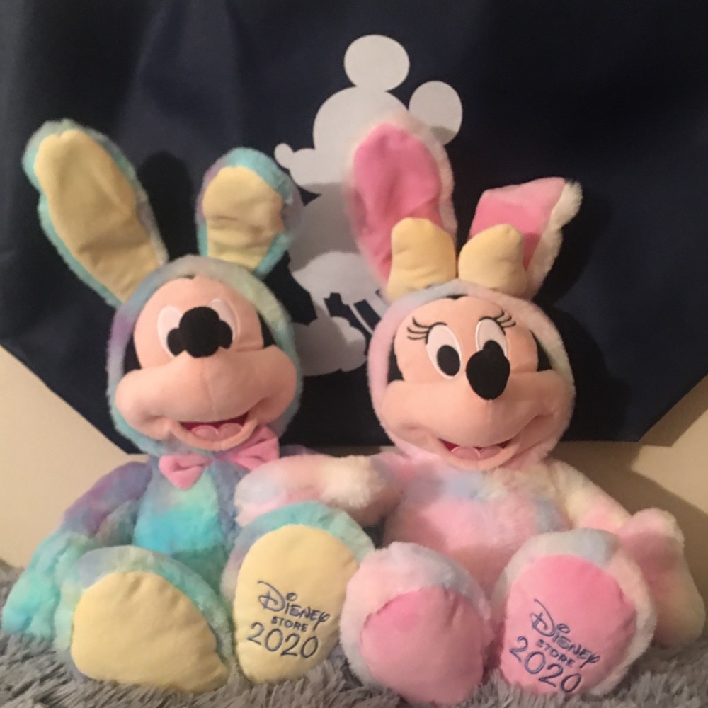 Disney Collectible PAIR Mickey & Minnie Tri Color. 2020 A Memorial Year. B3 - Picture 2 of 7
